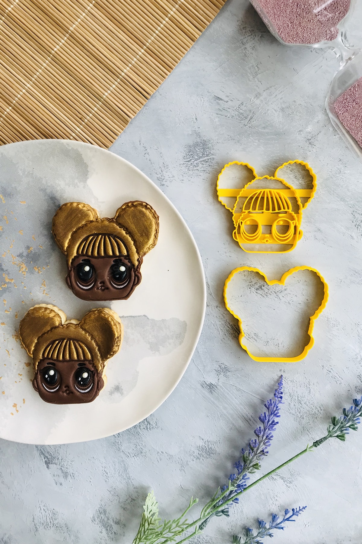 Lol Baby Bee Cookie Mold / Ceramic / Game - Polymer Clay