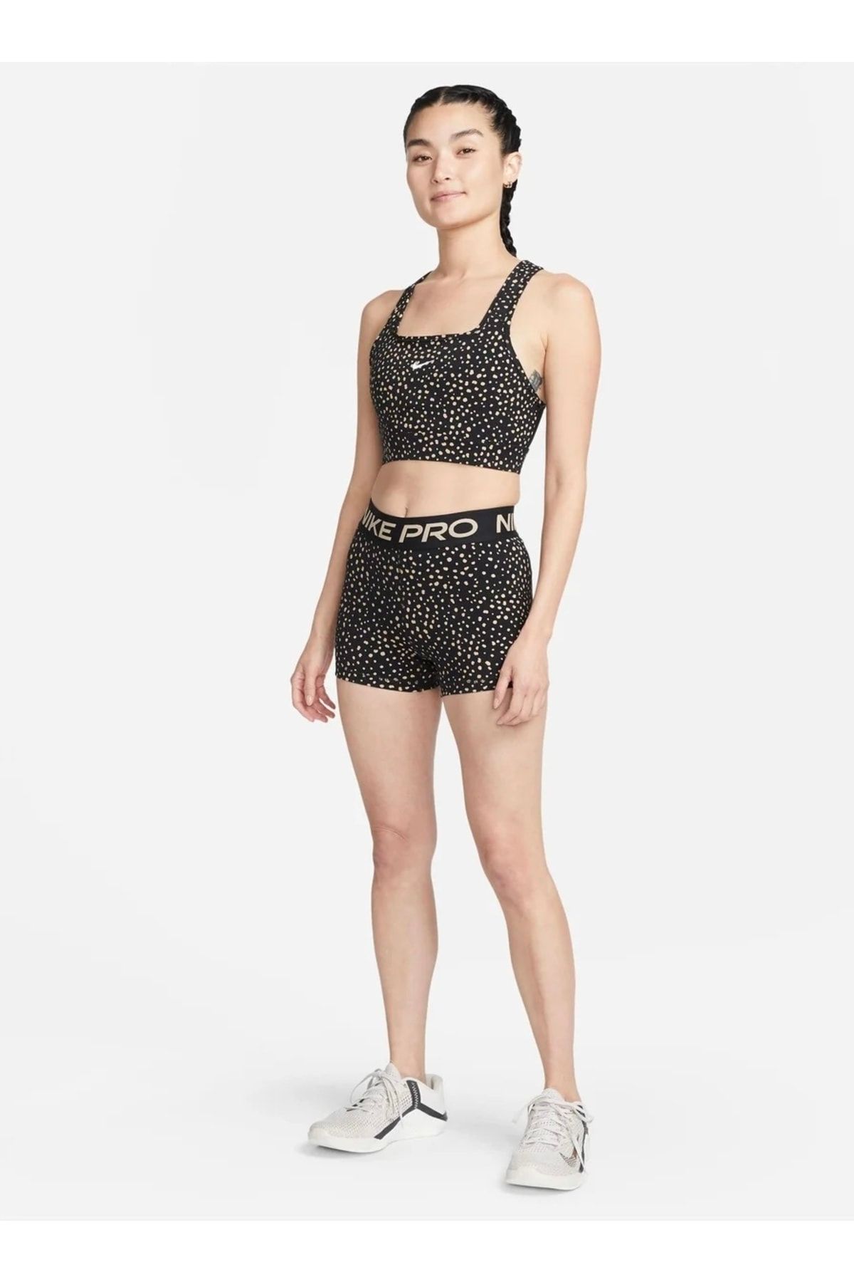 Nike pro 8 training shorts sales