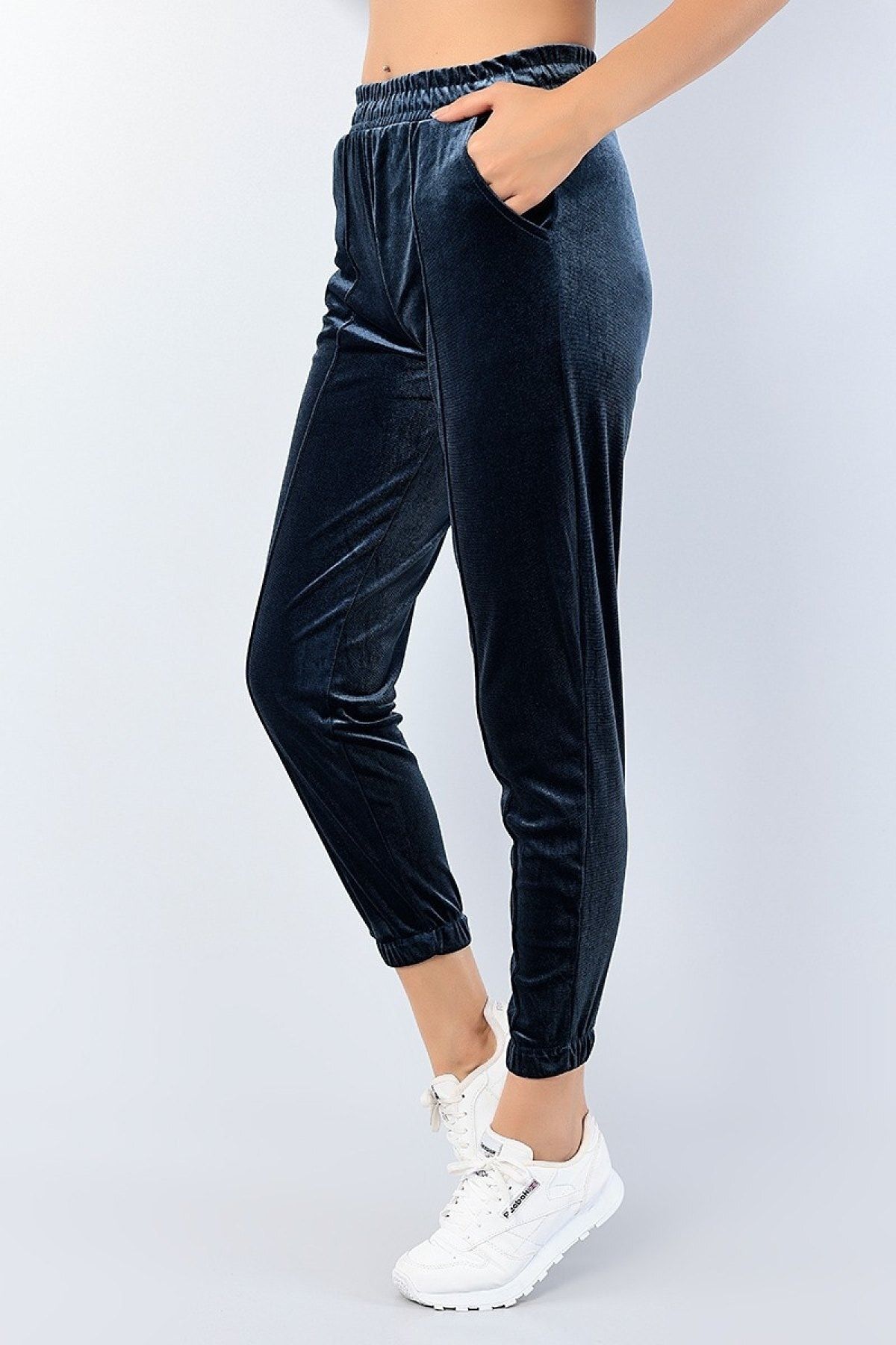 Blue velvet sweatpants sales