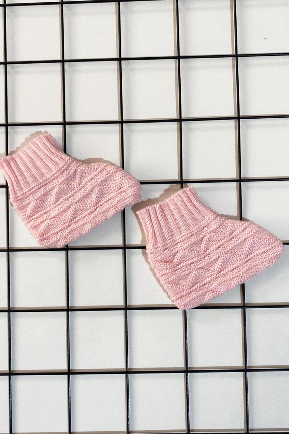 BEBECİBURADA Kedicik Triko Şapkalı Patikli Bebek Dörtlü Takım 0-6 Ay fotoğrafı 5 (önizleme)