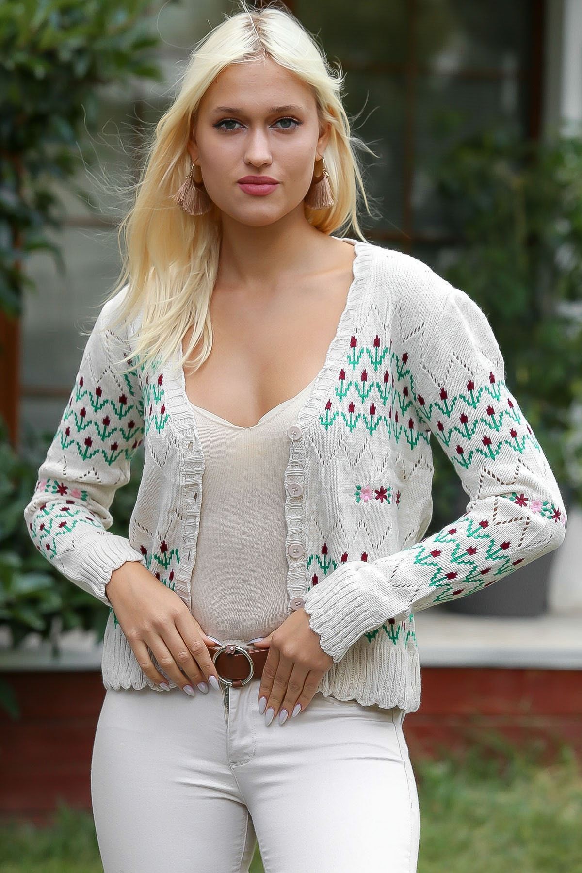 Chiccy Strickjacke Beige Oversized