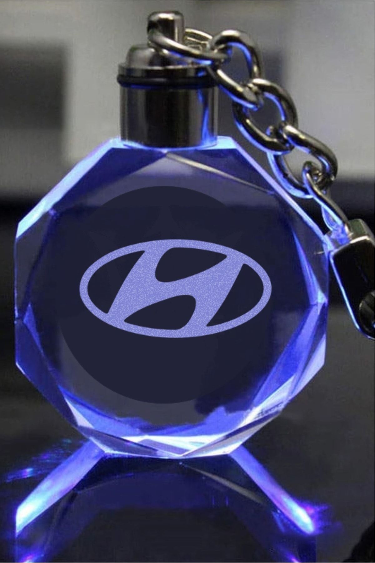 Light car 2024 logo keychain