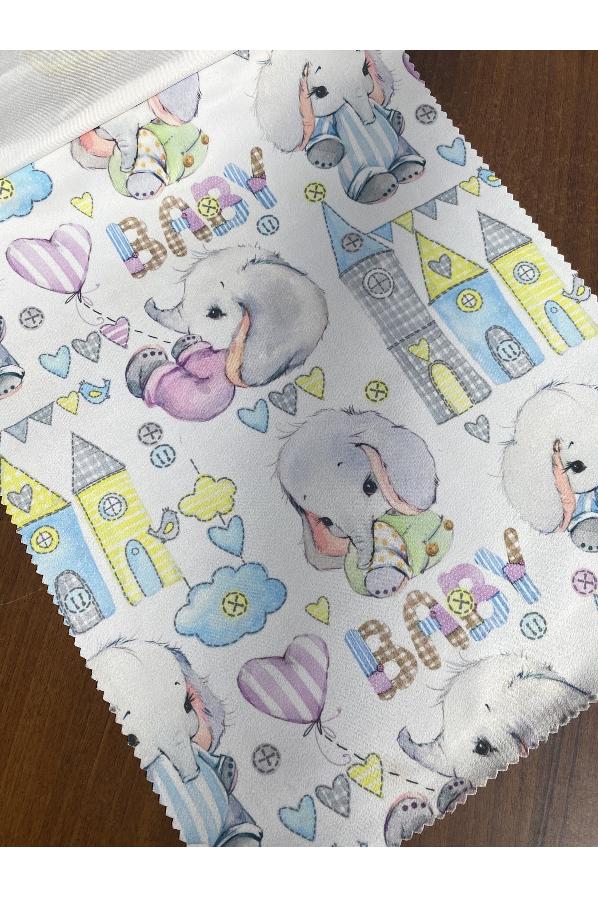 ŞEREF TEKSTİL Süet Kumaş Üstü Baby Baskı Desen fotoğrafı 6 (önizleme)