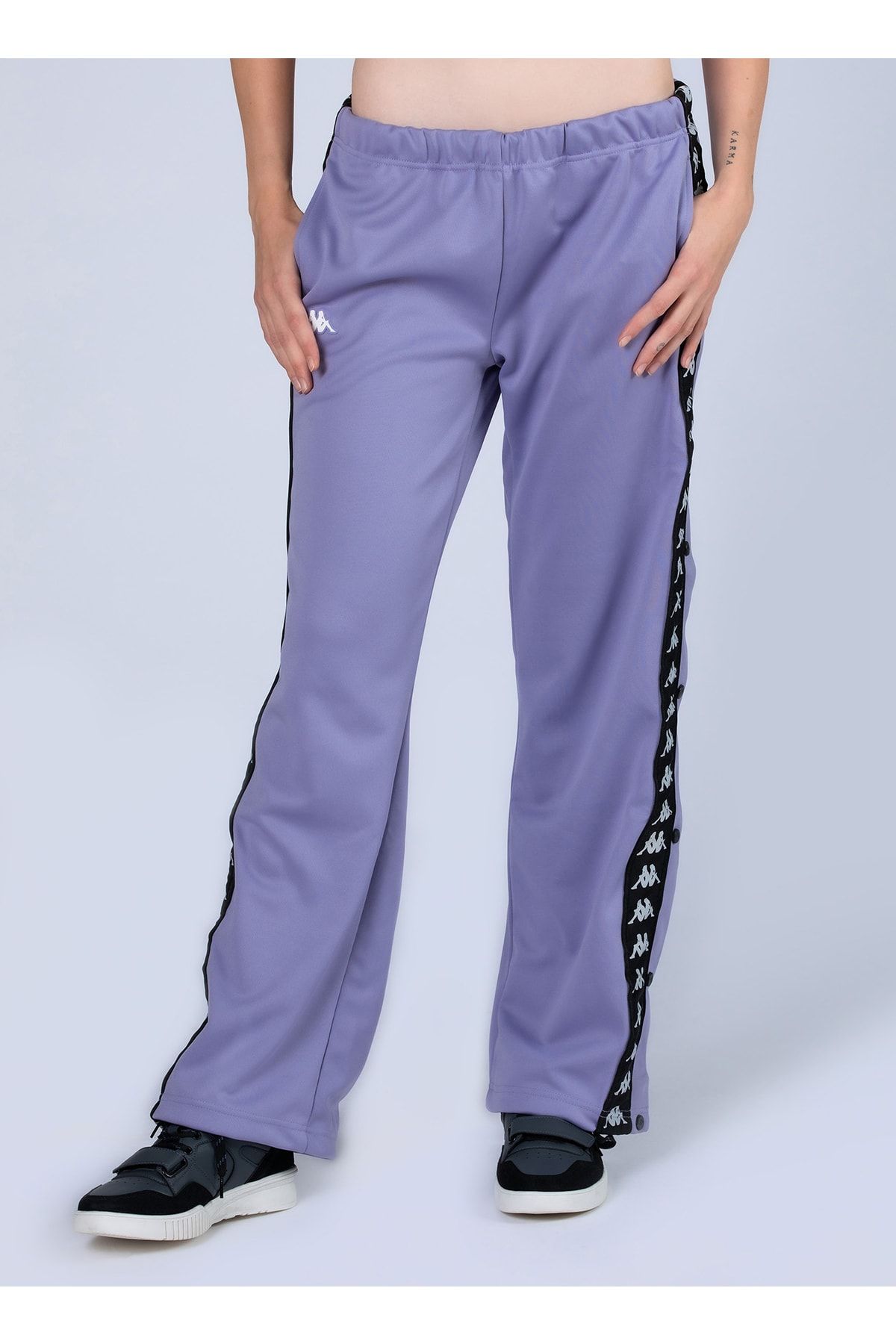 complete the look image