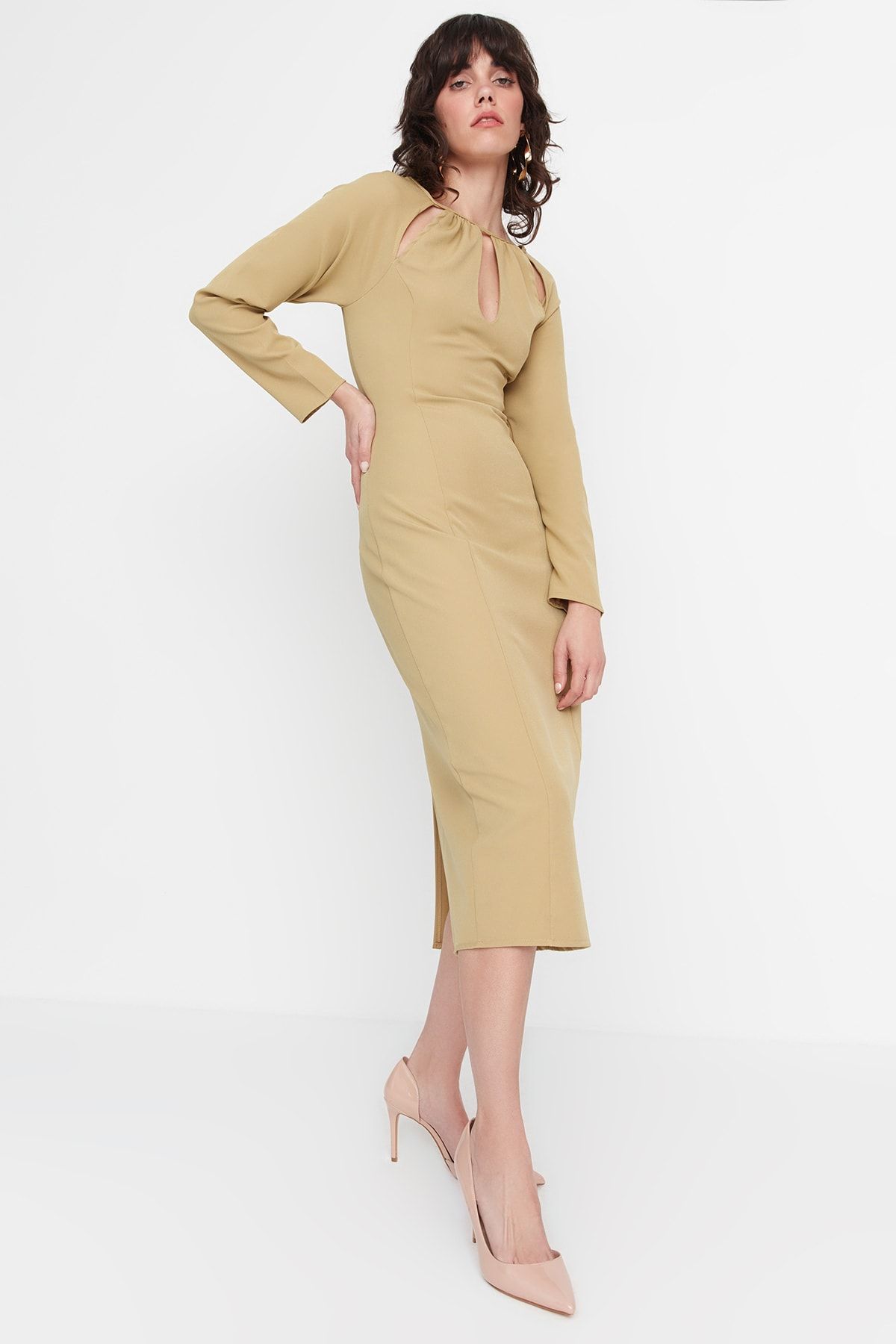 Trendyol Collection Kleid Beige Bodycon