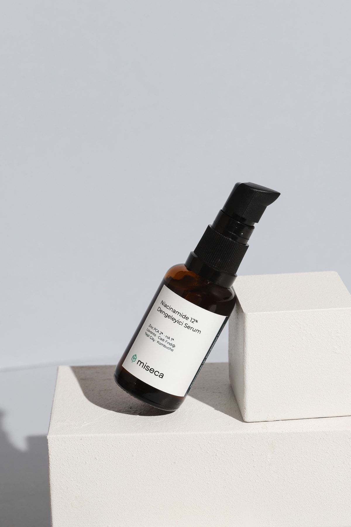 miseca Niacinamide 12% Dengeleyici Serum 30 Ml %2 Çinko Yağlanma Ve Sivilce Gidermeye Yardımcı GB11184