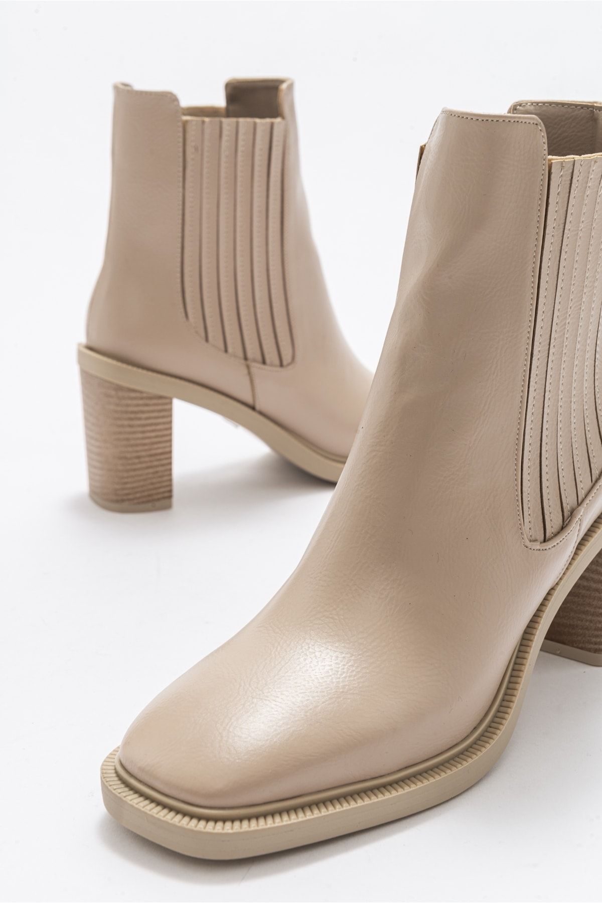 چکمه و بوتی نود زنانه فقط بژ پوست اورجینال luvishoes
