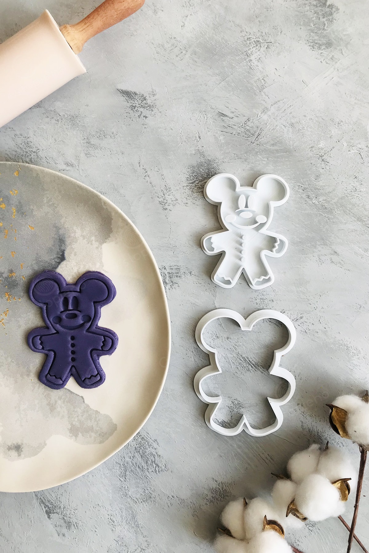 Mickey Cookie Man Dough Shaper / Cookie Mold