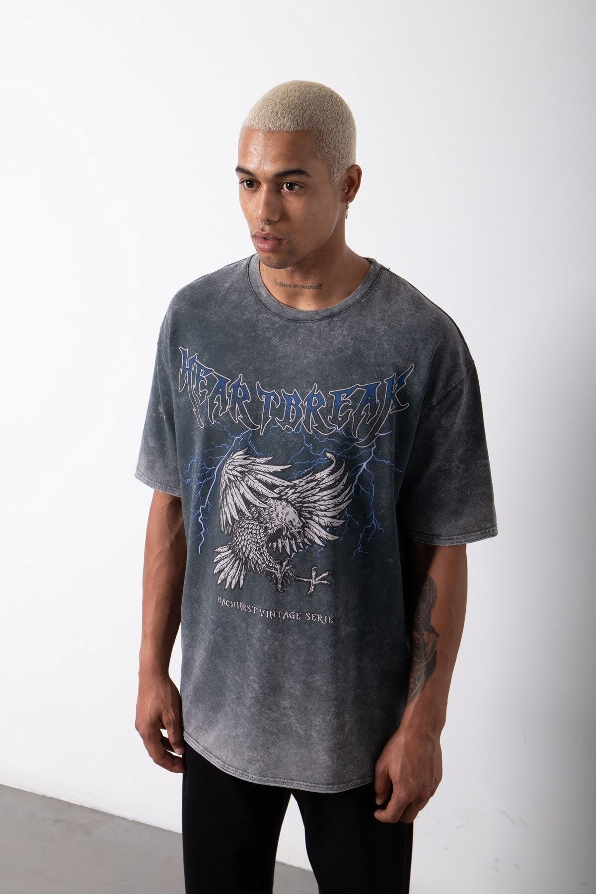 Machinist Relaxed Heart Break Baskılı Yıkamalı Pamuklu T-shirt Siyah PG9091