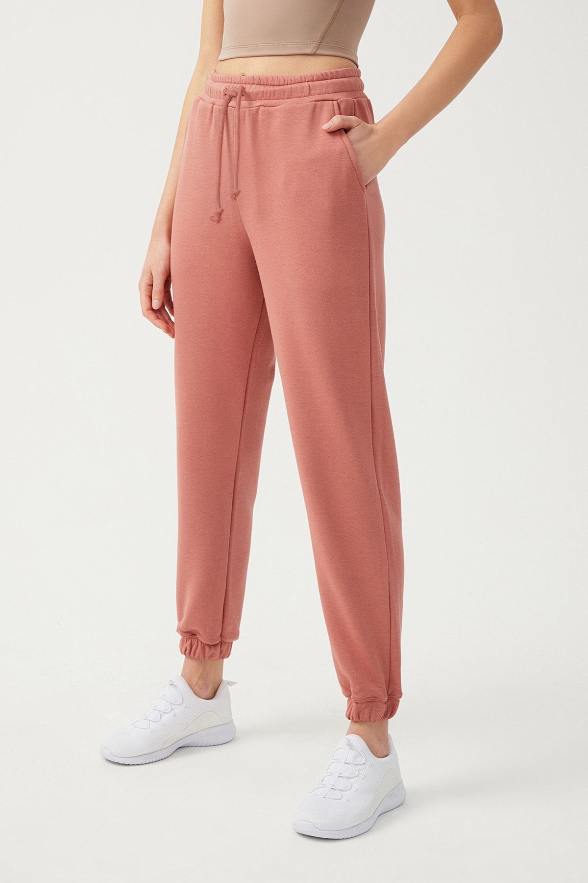 Women's sweatpants 2024 with elastic cuffs