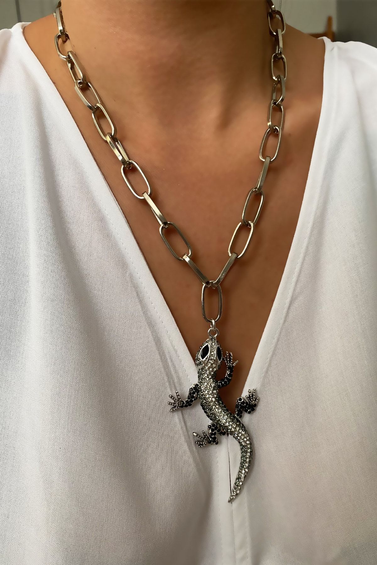 Dragon necklace hotsell silver