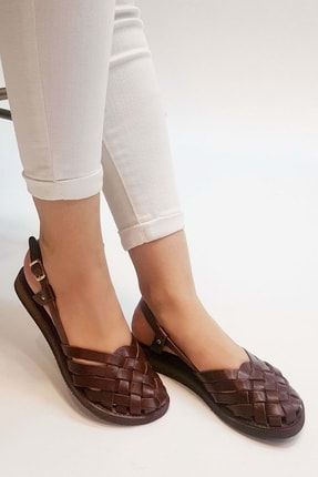 Kadın Kahverengi Deri Önü Kapalı Sandalet HS03241