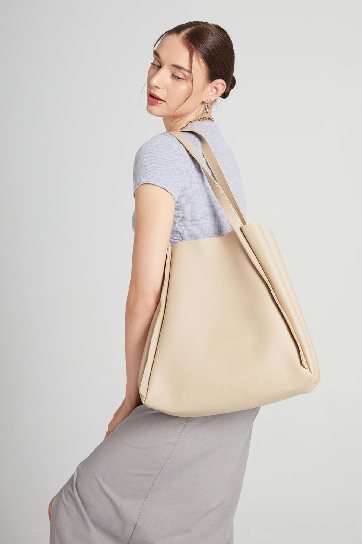 ivyess Shoulder Bag Dark blue Solid color Trendyol