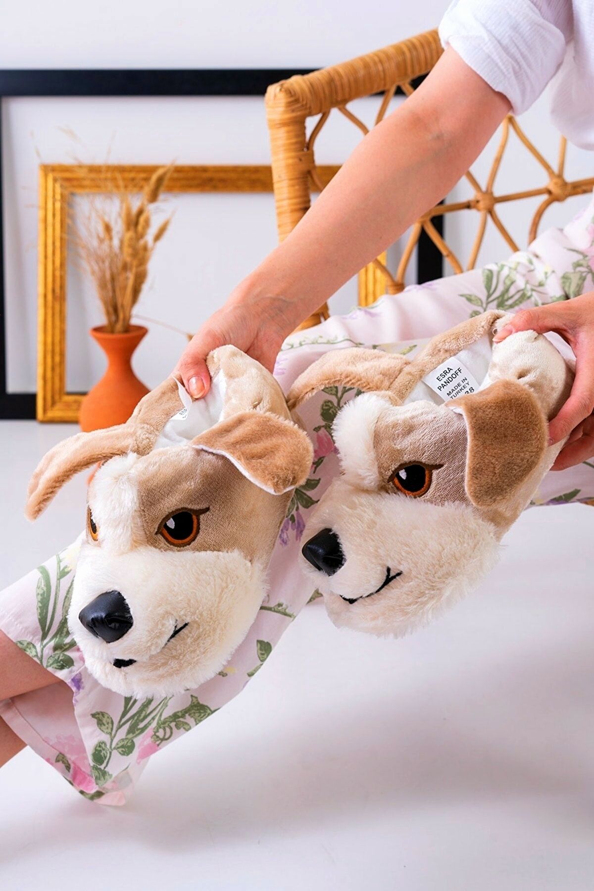 doremor Dog Slippers with Animal Figures Plush Home Slippers Beige