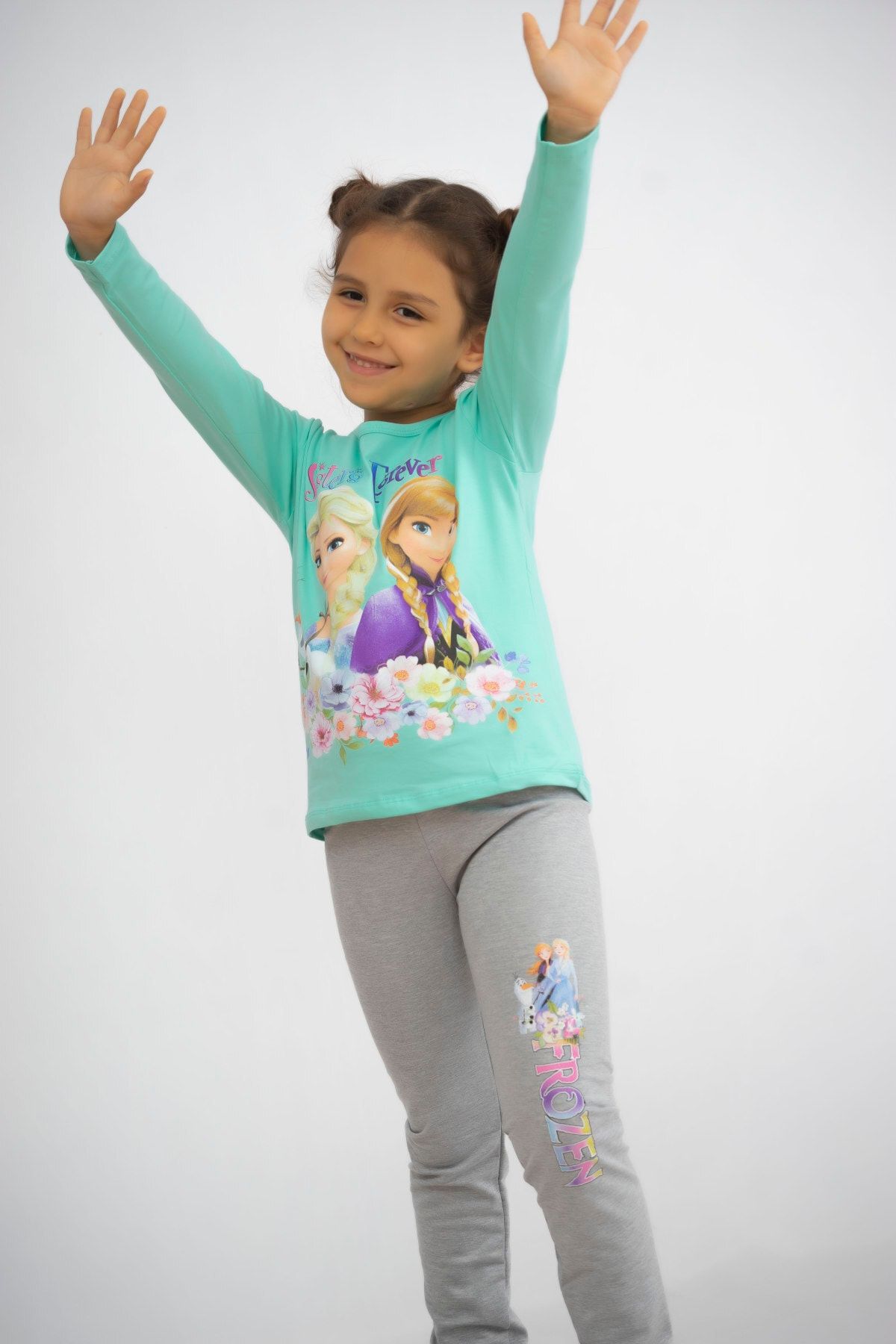 HAR KA K DS Girl Child 2 Yarn Knitted Elsa Print Medium Thickness