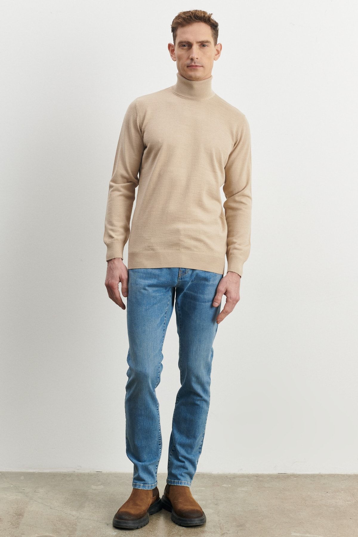 complete the look image