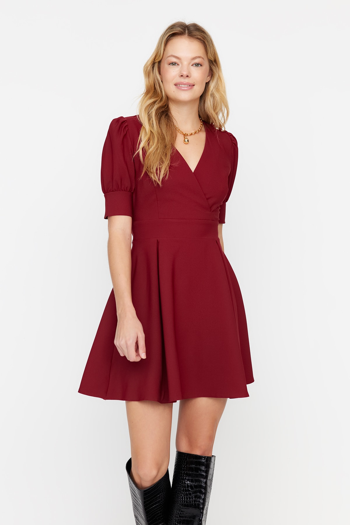 Trendyol Collection Kleid Rot A-Linie Fast ausverkauft