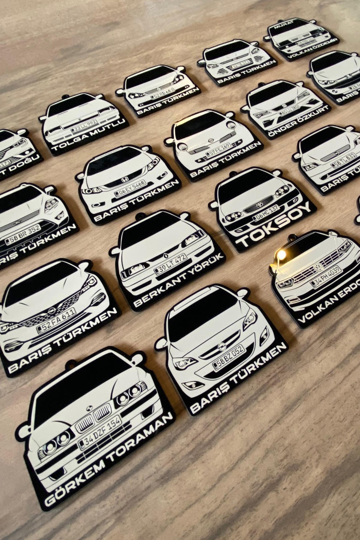 Pleksimanya Kişiye Özel Pleksi Dikiz Ayna Süsü - Fiyatı, Yorumları