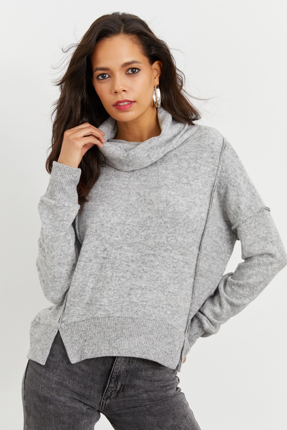 Cool & Sexy Sweatshirt Grau Regular Fit Fast ausverkauft