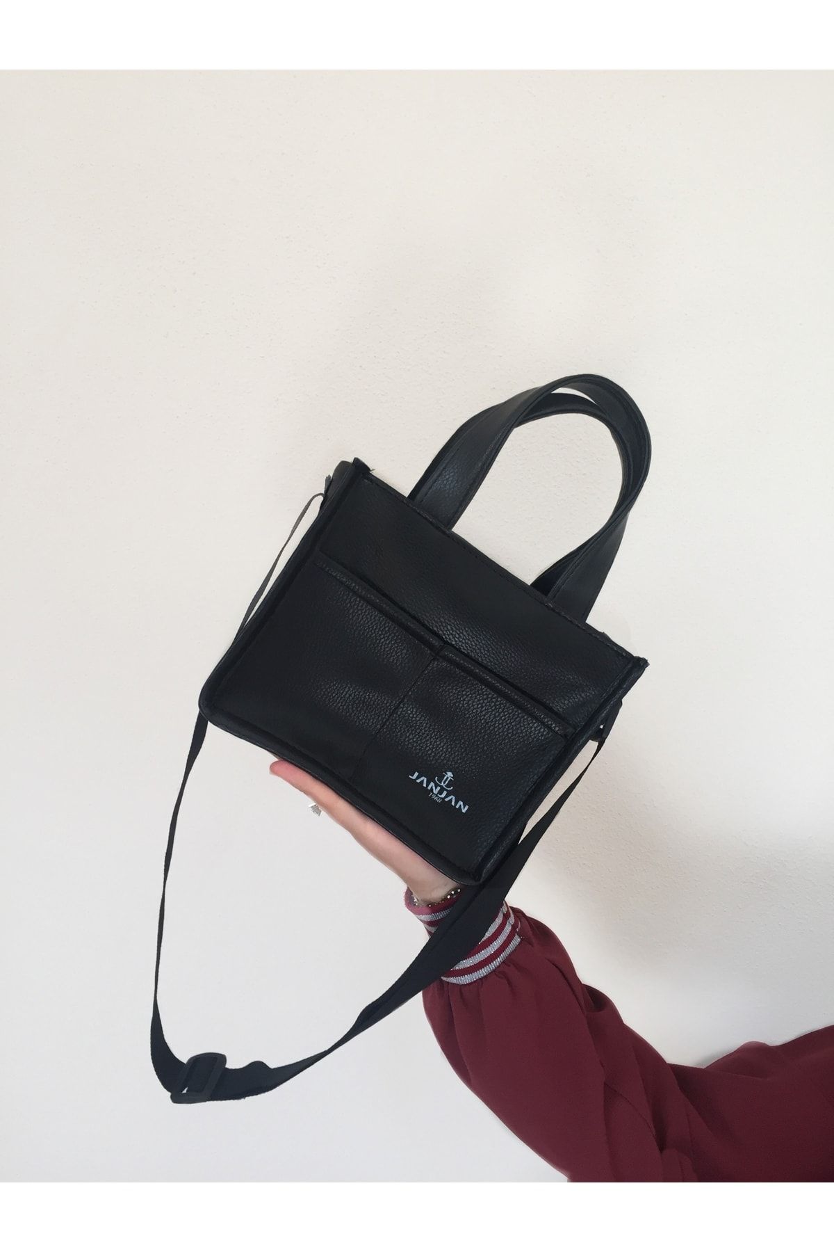 That's the online spirit mini crossbody