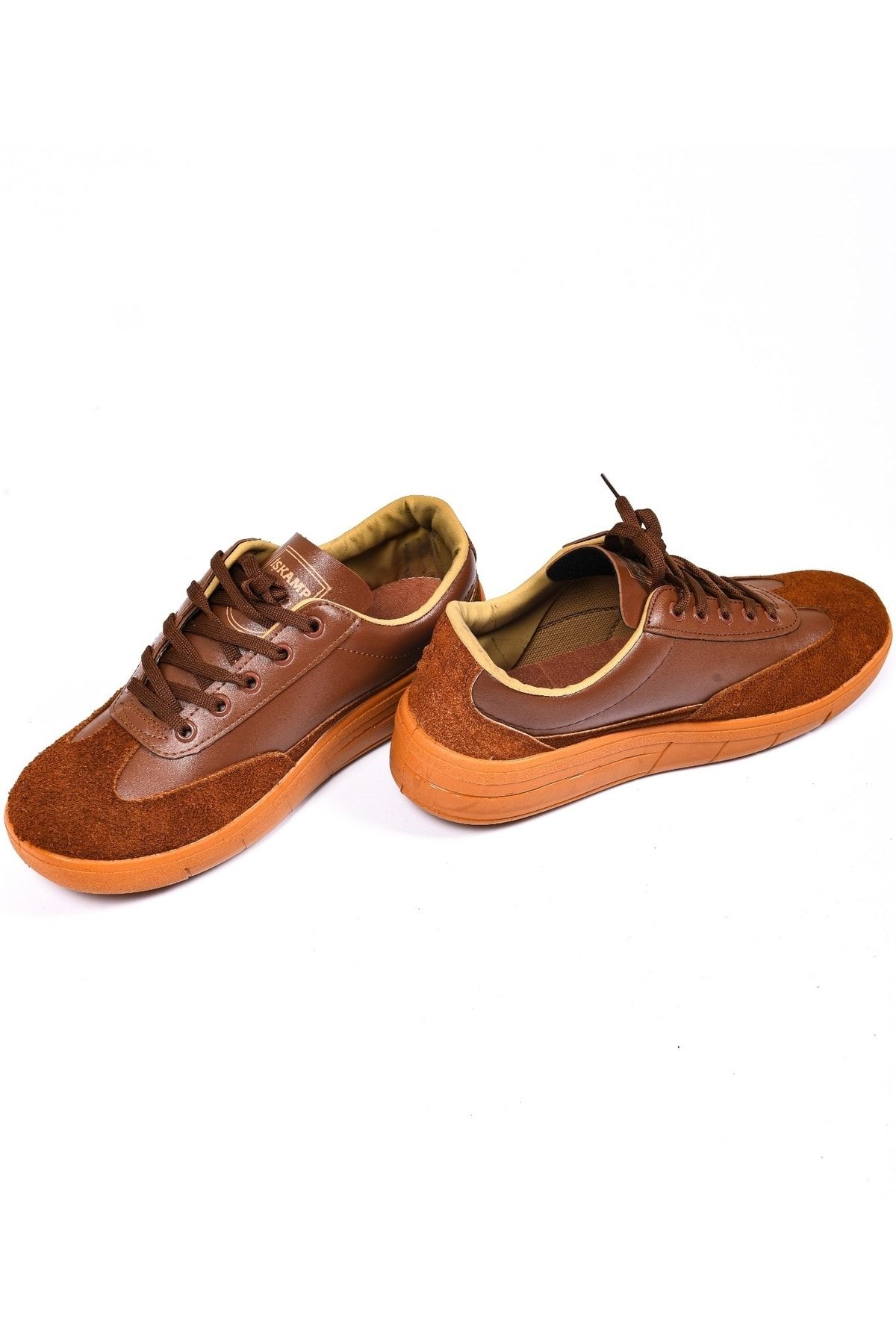 Clarks sales torcourt tan