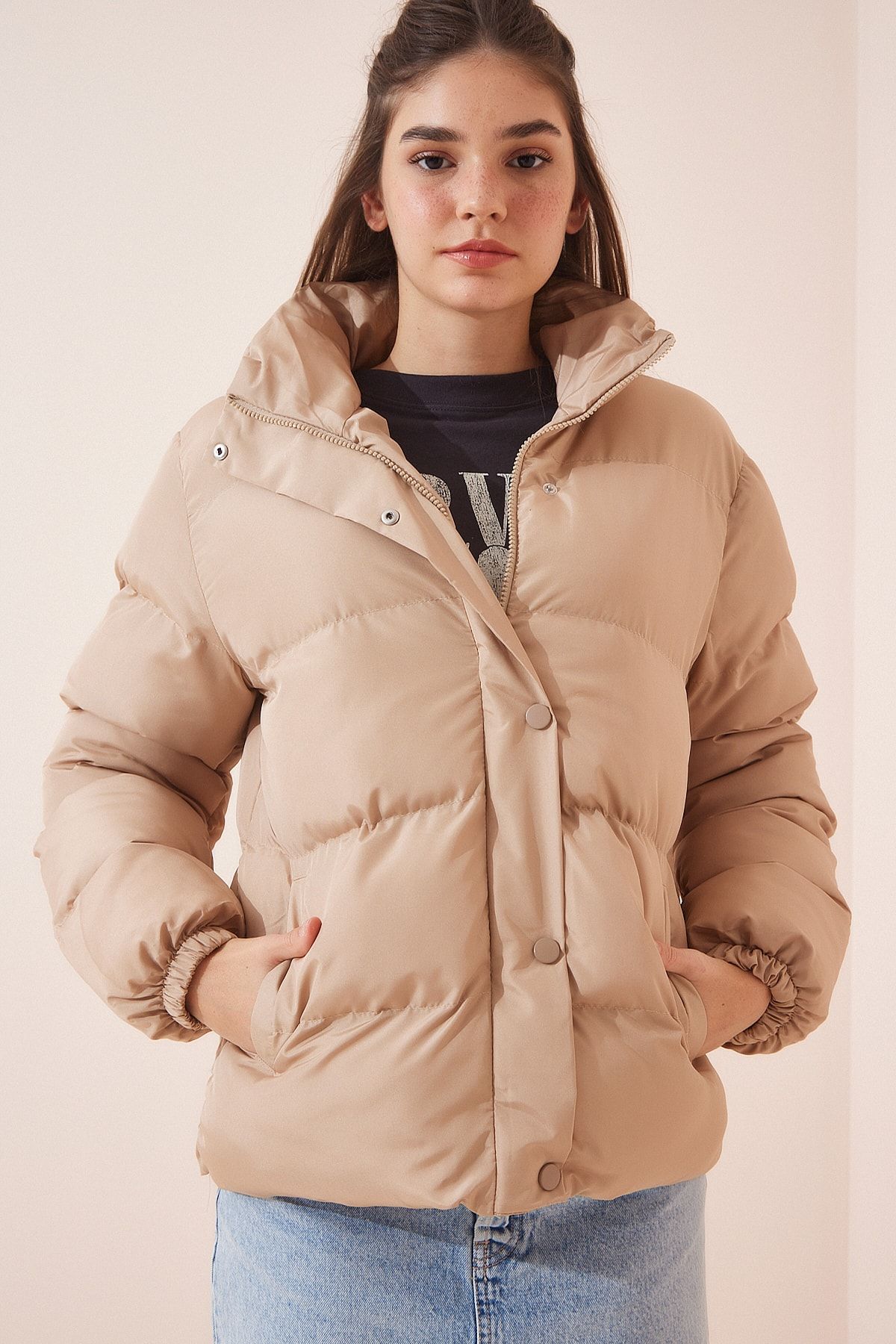 Beige puff jacket hotsell