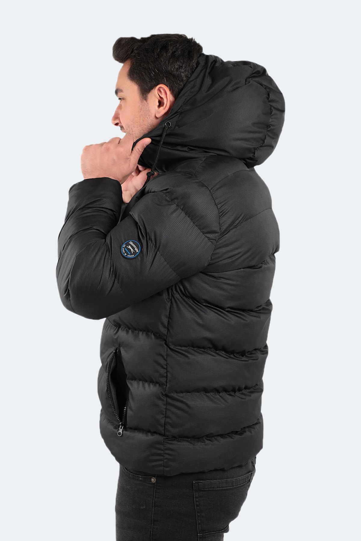 کاپشن ورزشی مشکی مردانه مانتو Novex اورجینال Slazenger