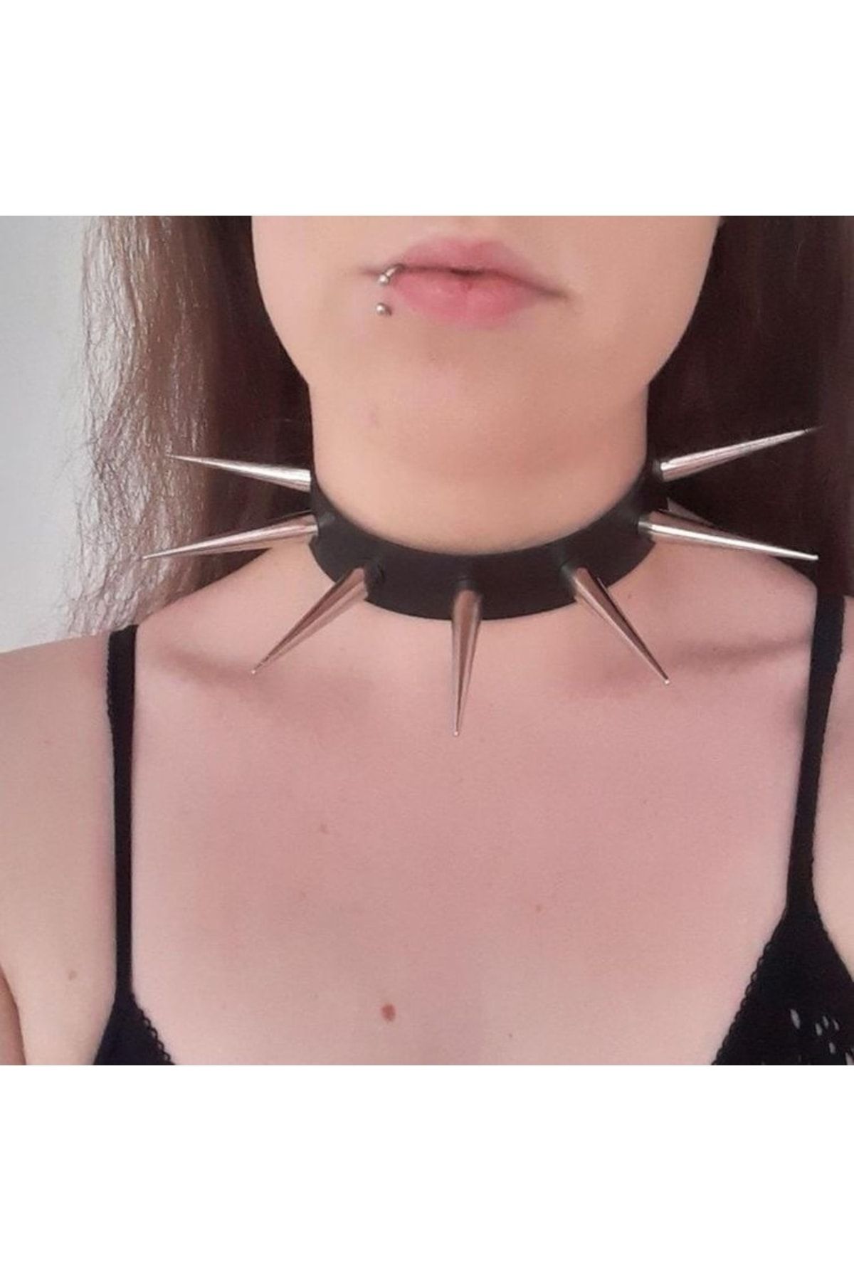 Aksabeltchokers Gothic Spiked Choker Kolye