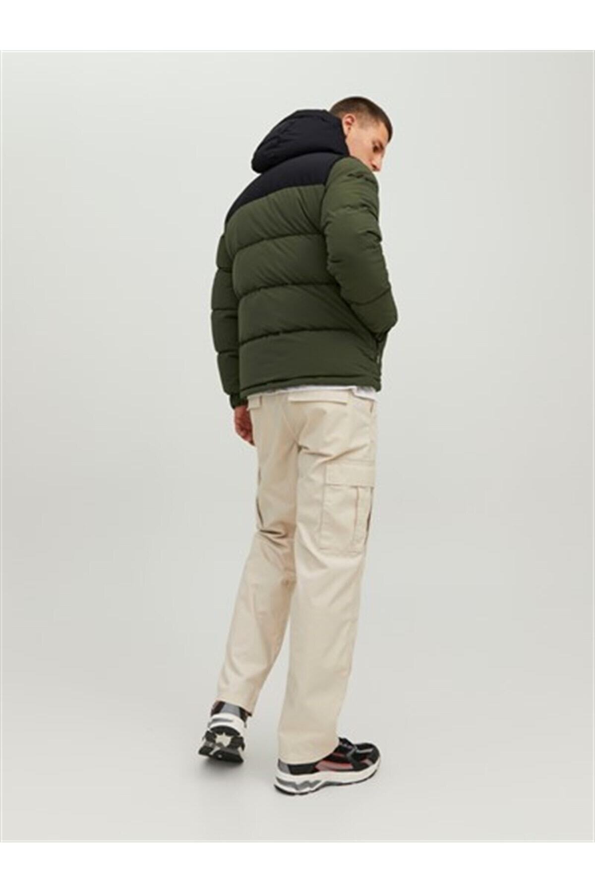 کاپشن جک اند جونز مردانه پلی استر خاکی بیسیک راسته ای فرم فیت / A-Form Fit    پف دار Daily/روزانه | Jack & Jones 12214648 BD - تصویر 5