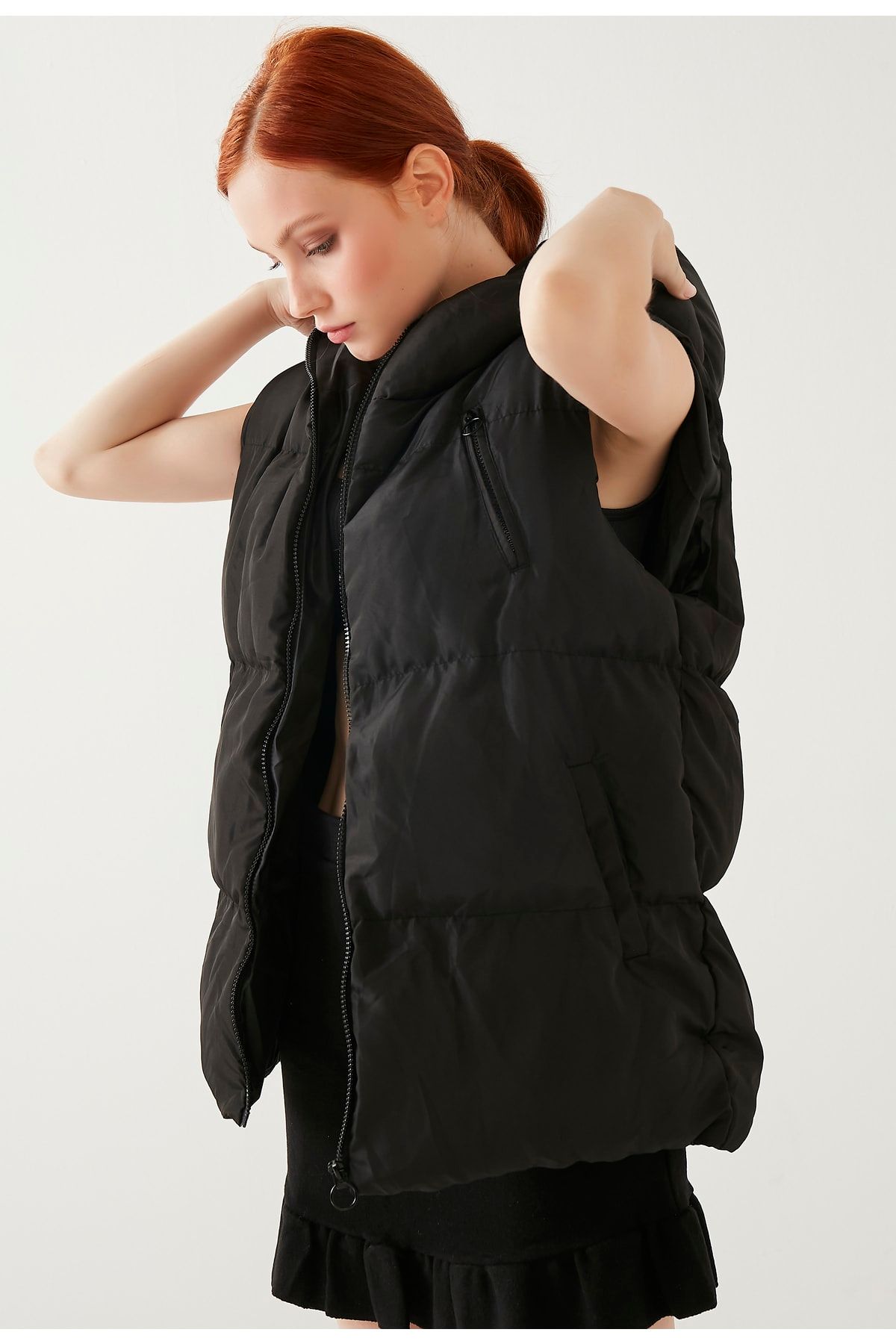 MEECY-Women's Oversize Puffer Vest 2