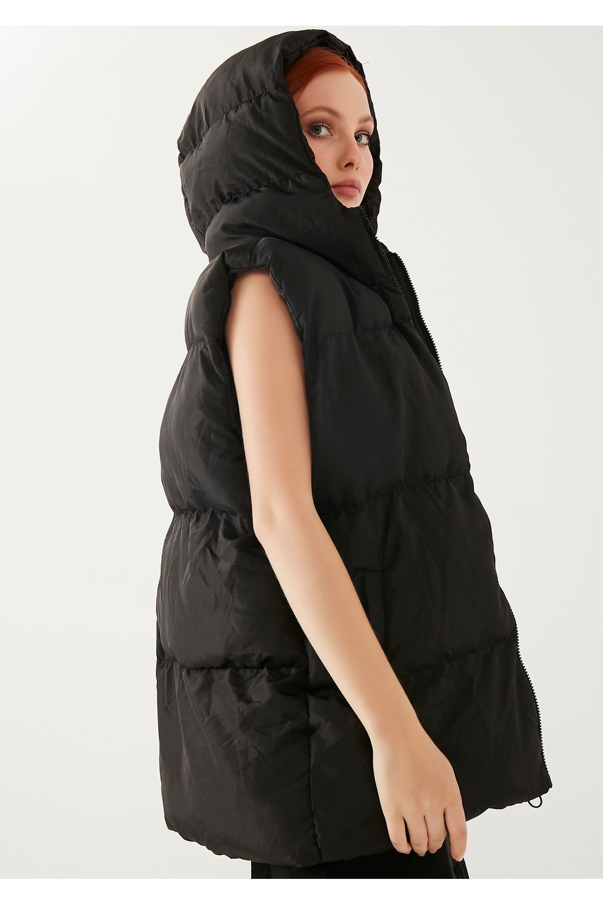 MEECY-Women's Oversize Puffer Vest 4