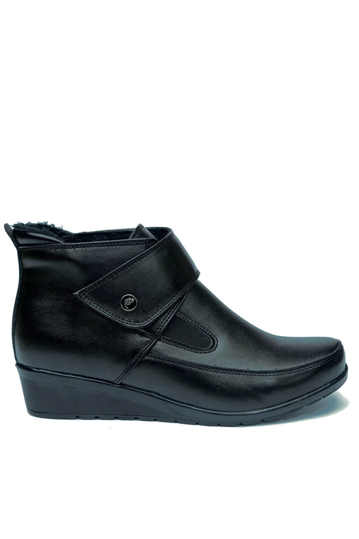 MAGIC SHOES Women s Black Comfort Full Orthopedic Boots Trendyol