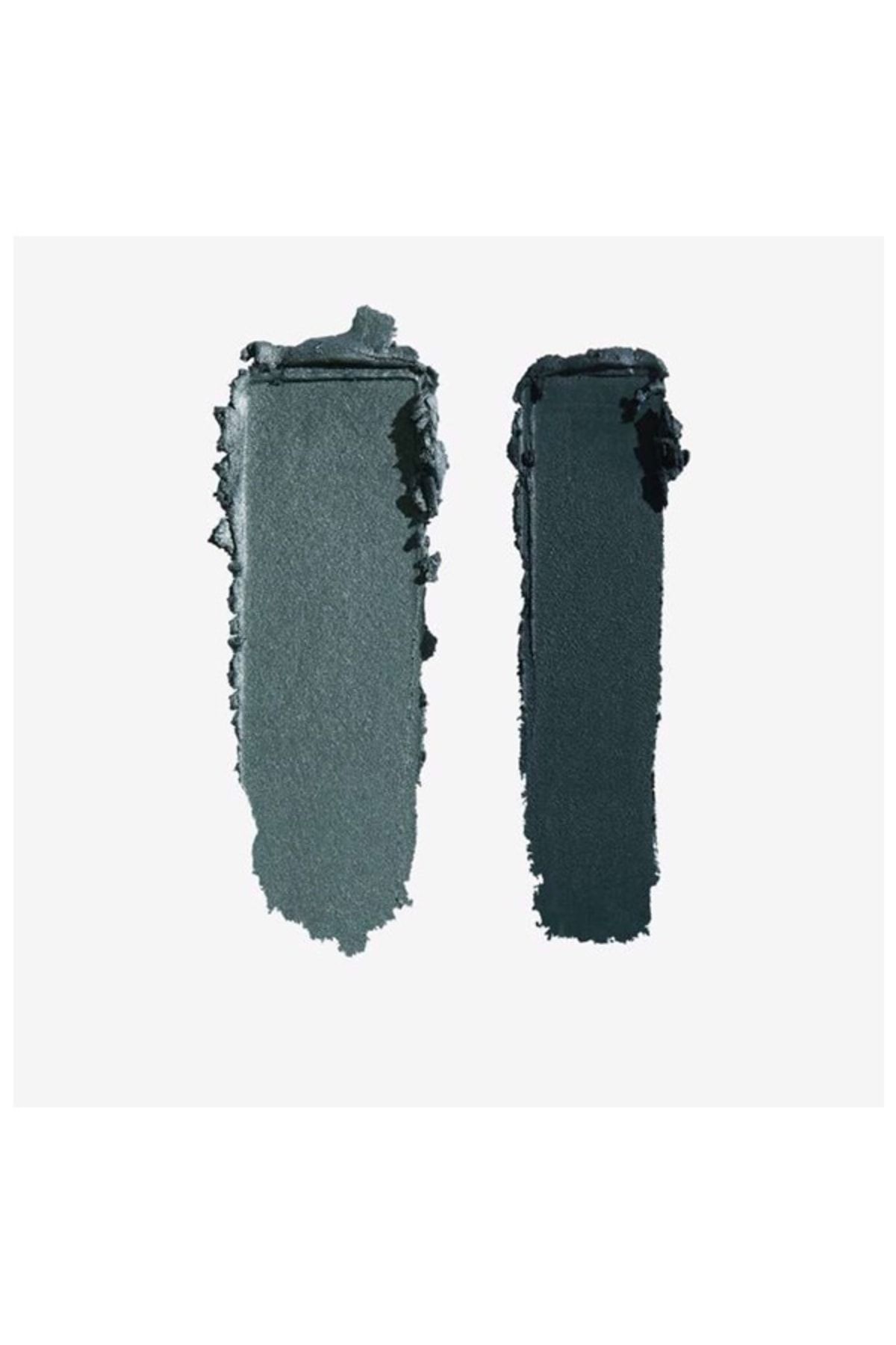 Oriflame-Unlimited Two-Ended - Waterproof and Smudge-Proof One Color Eyeshadow and Pen 2