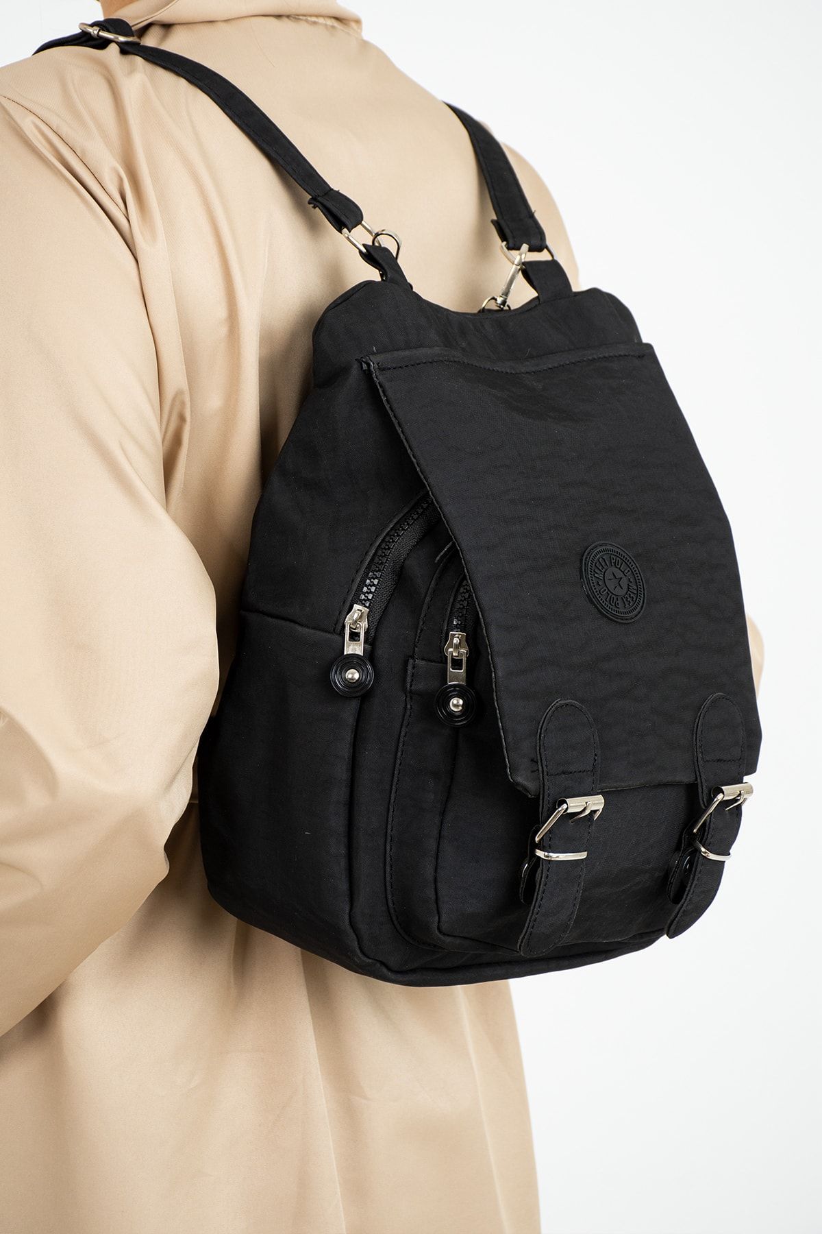 Nice black backpack store