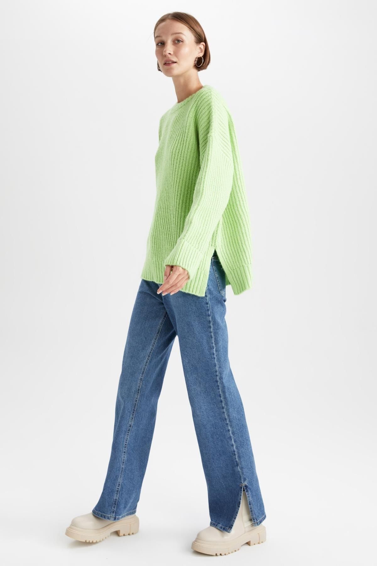 complete the look image