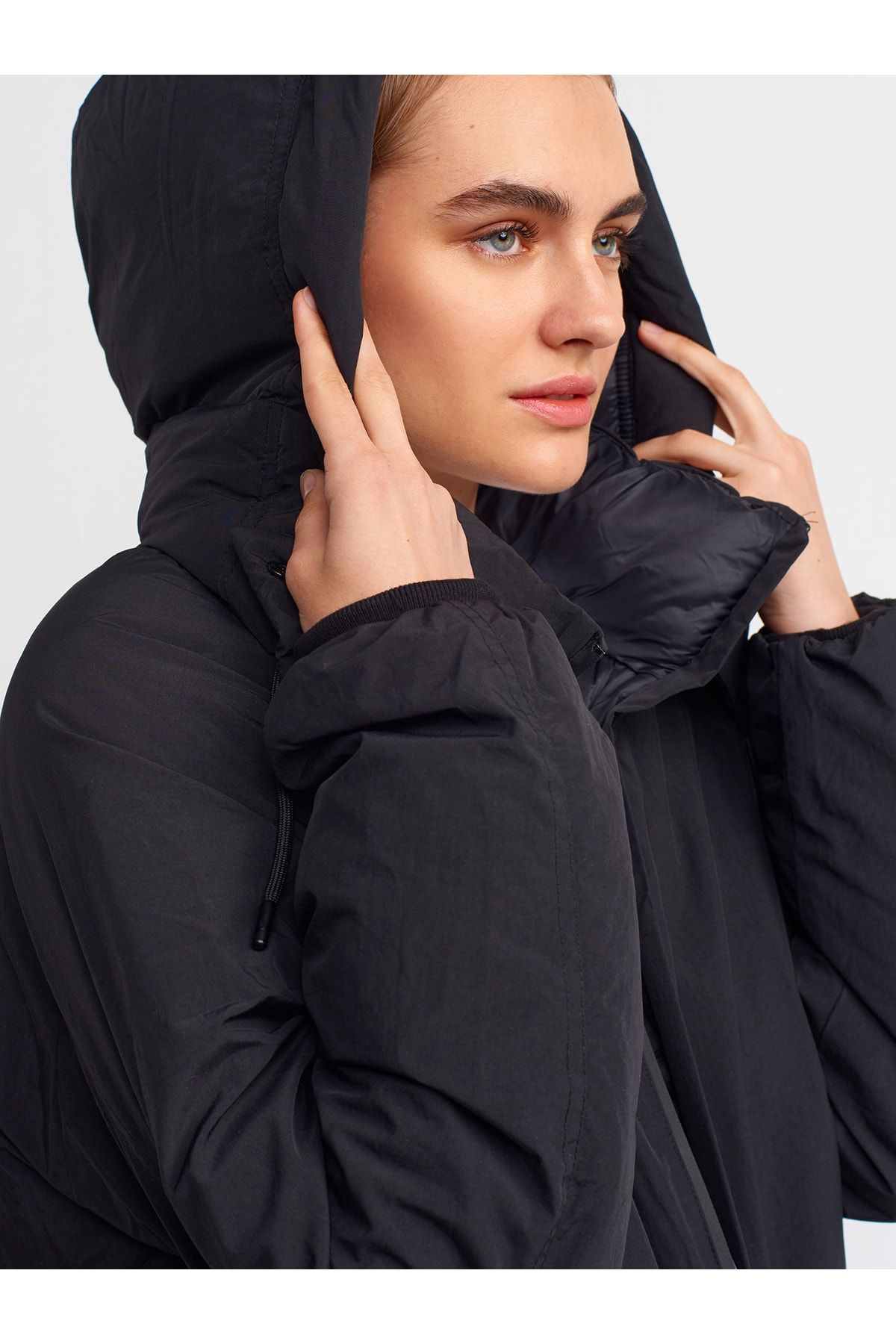 Dilvin Winterjacke Schwarz Basic Fast ausverkauft