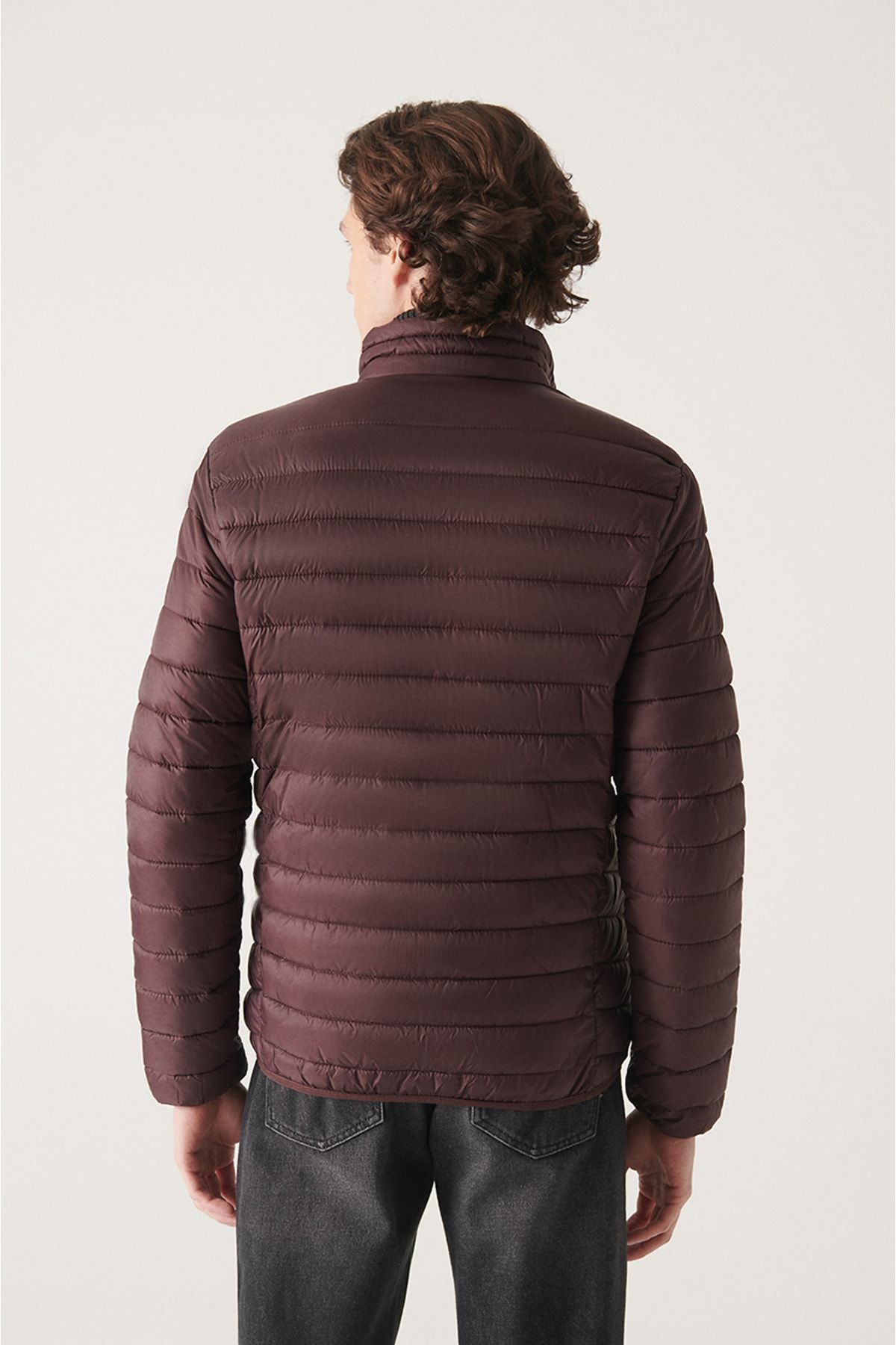 Avva Erkek Bordo Dik Yaka Rüzgar Geçirmez Standart Fit Şişme Spor Mont E006000 IB10993