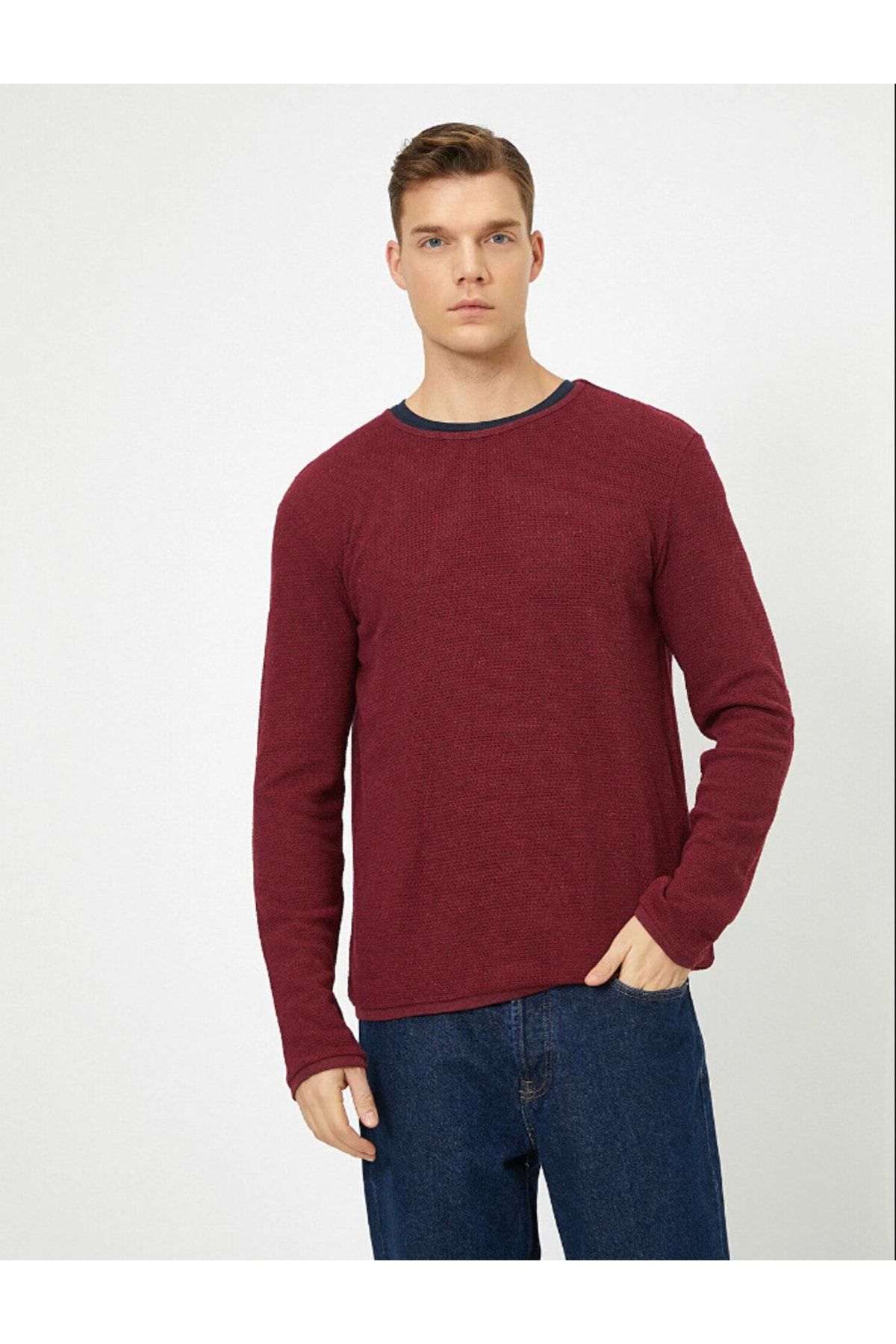 Koton Bisiklet Yaka Dokulu Kumas Mevsimlik Slim Fit Kazak