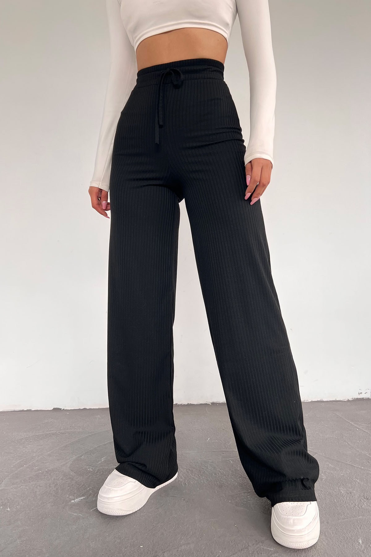 Eva Sunset Női fekete bordás, kiszélesedő lábszárú camisole bő nadrág