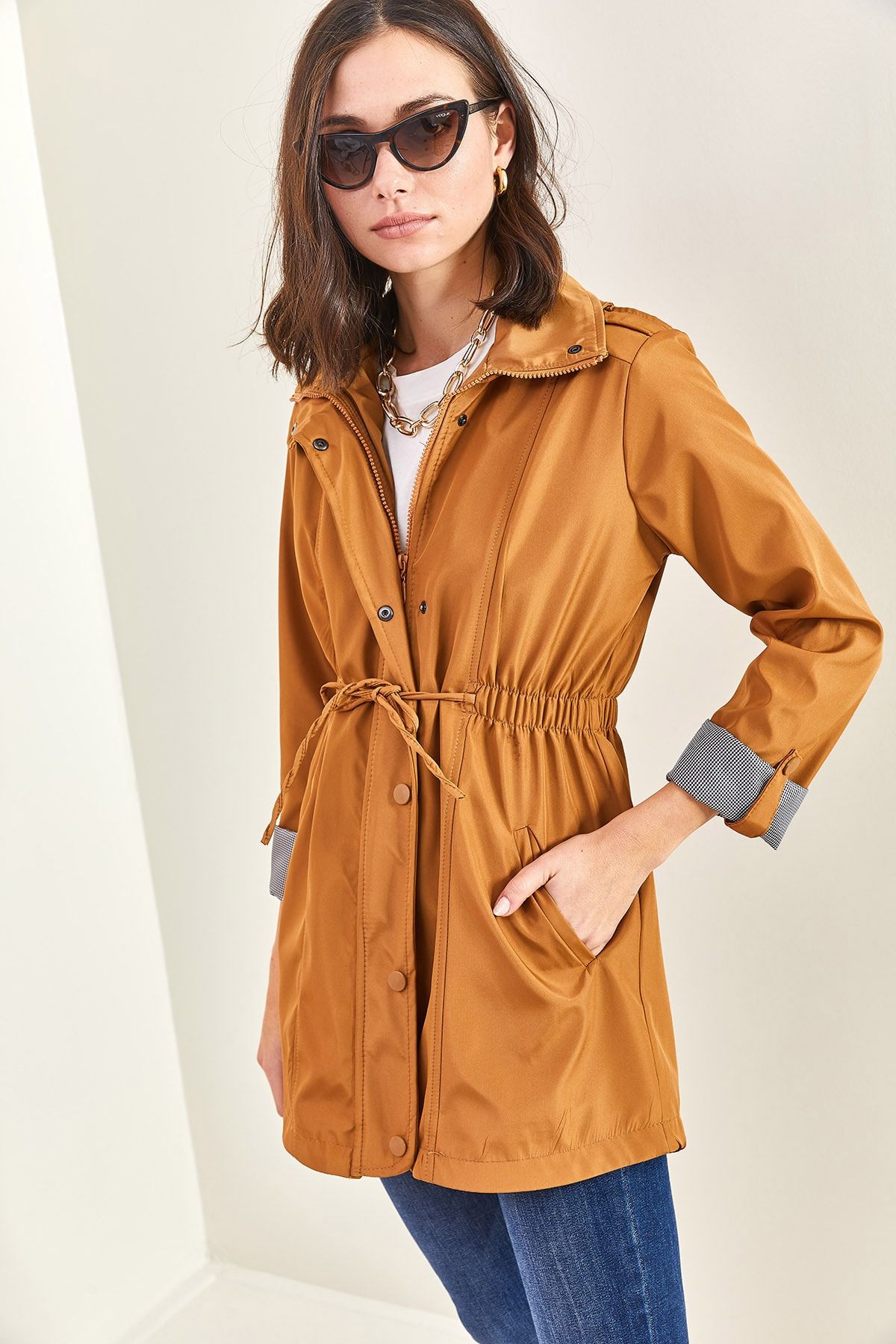Short khaki trench coat hot sale