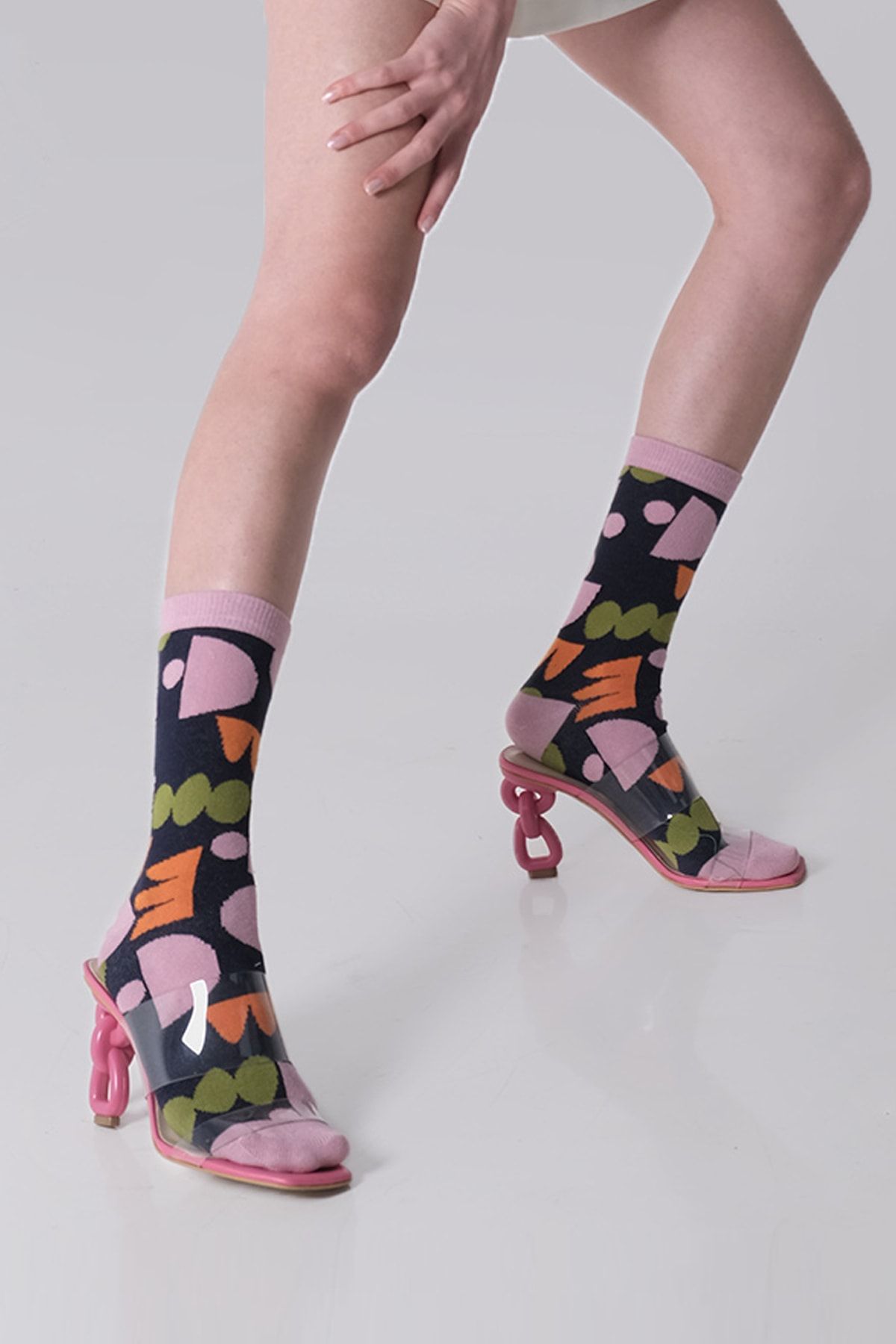 جوراب چند رنگ زنانه های با الگوی متقارن The Socks Company