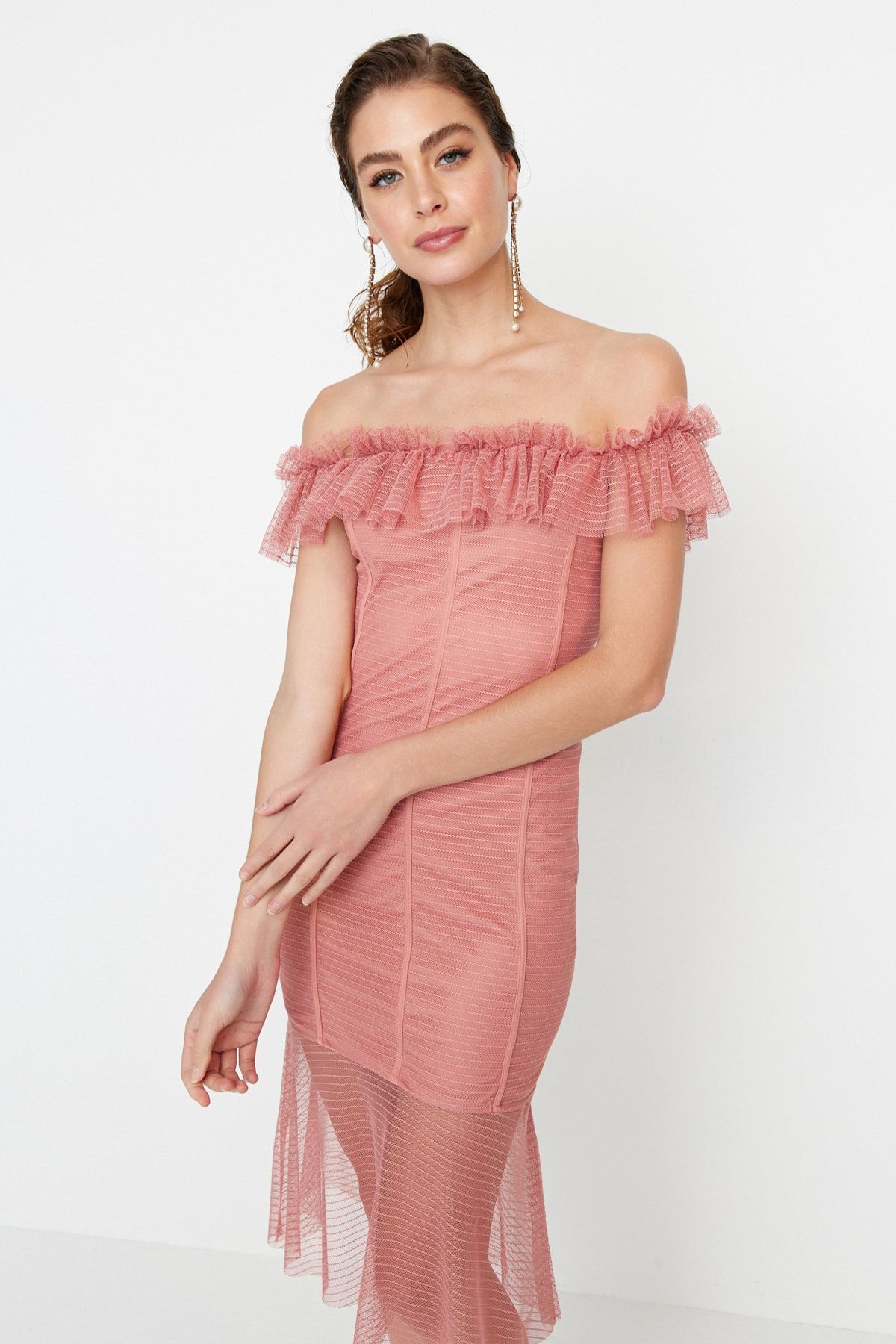 Trendyol Collection-Elegant Evening Dress with Dusty Rose Ruffle Detail TPRSS22EL3051 3