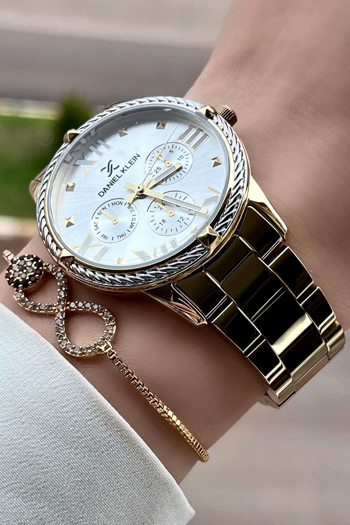 Daniel klein clock discount