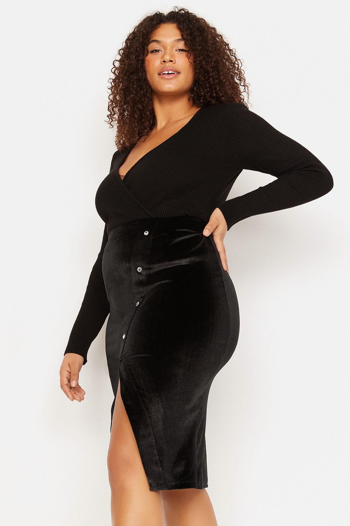 Plus size velvet pencil on sale skirt