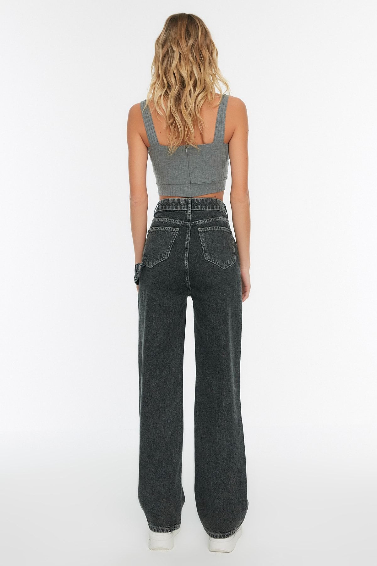 Trendyol Collection-Anthrazitfarbene High-Waist-Jeans mit weitem Bein und Taschendetail TWOAW22JE0595 5