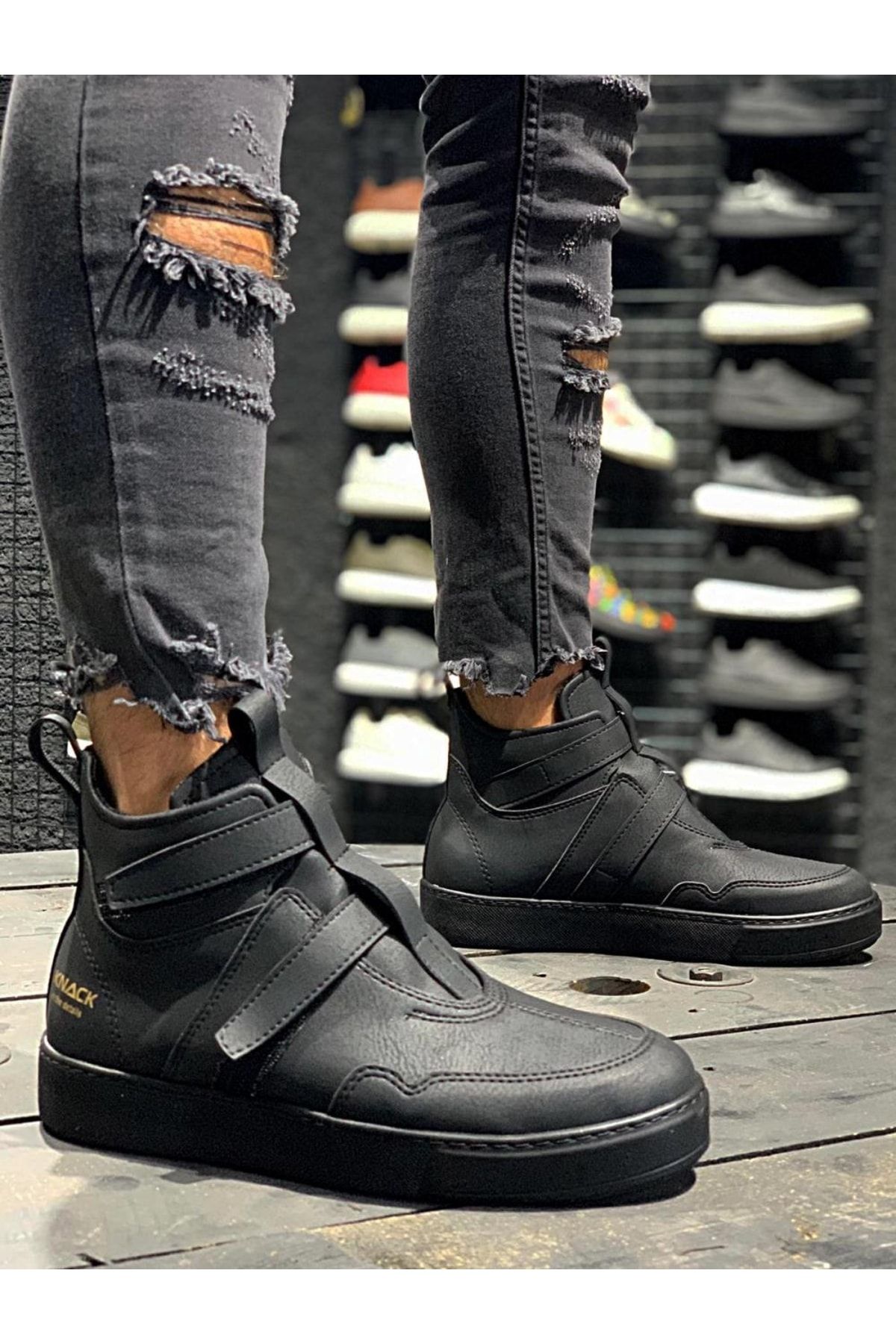 Mens velcro boots discount
