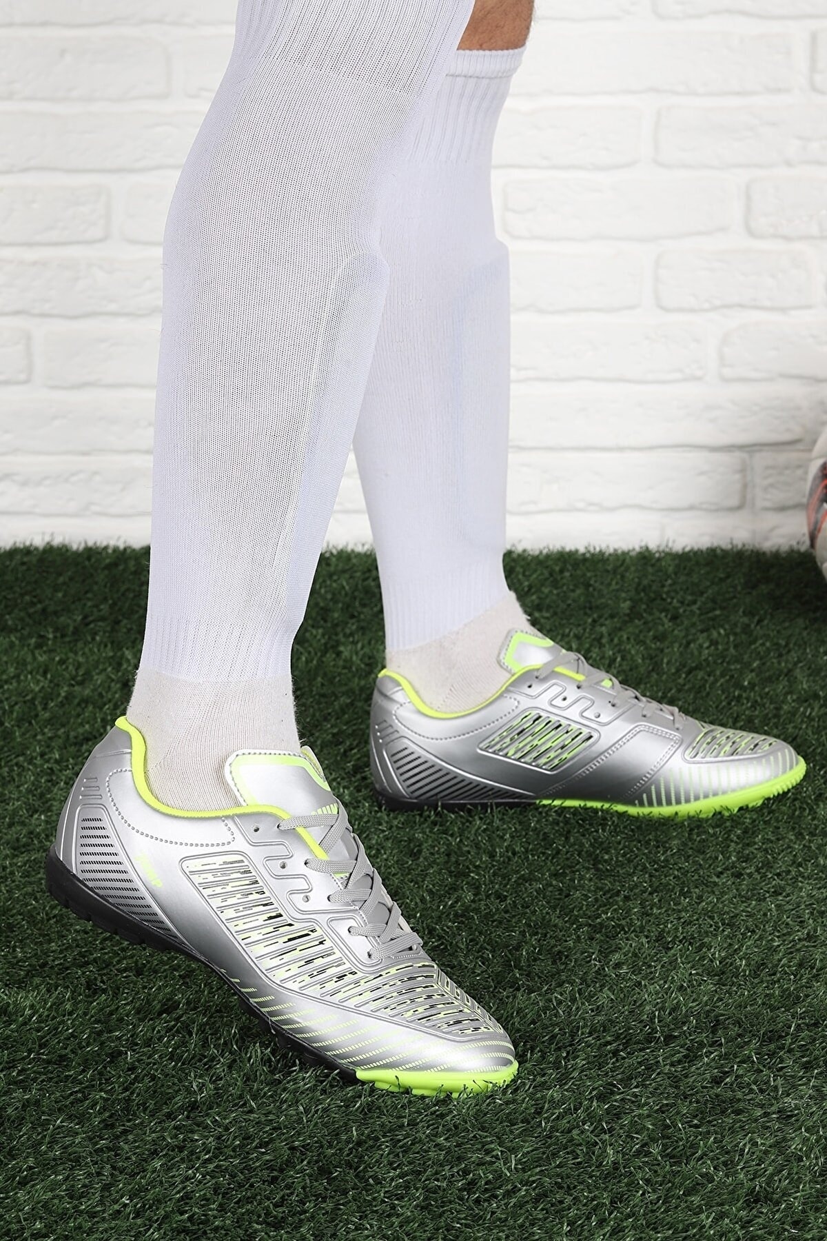 26651 کفش Jump چمن مردانه طرح خاکستری Astroturf اورجینال - تصویر 1