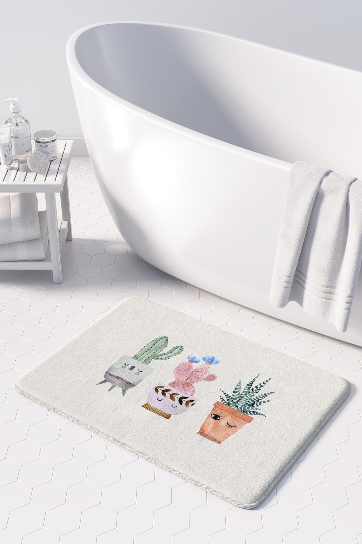 Cute Design Microfiber Bath Mat, Non-Slip Base, Machine Washable (50x80)