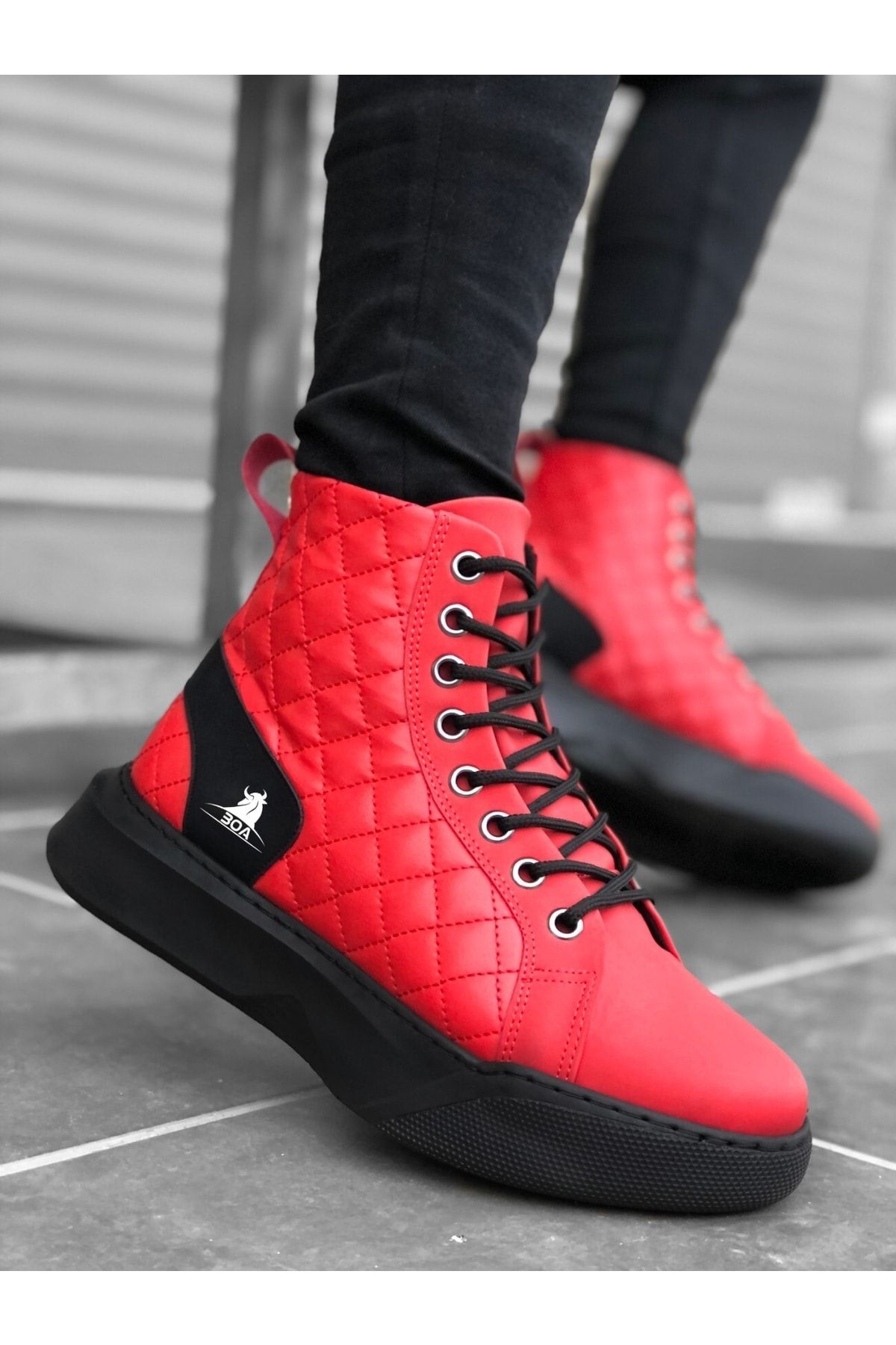 Sports boot price store