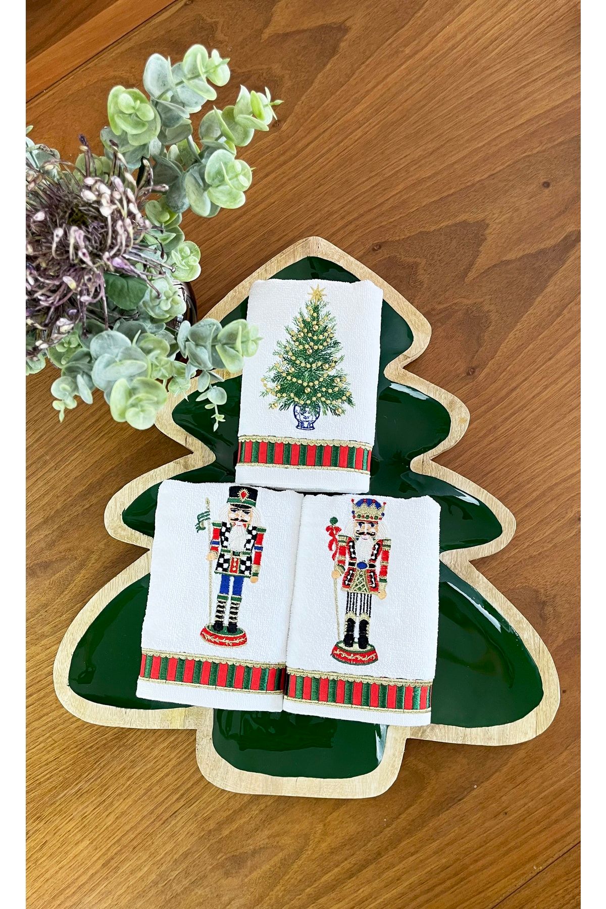 ge living-Decorative Christmas Tree and Nutcracker Patterned Hand Towel - New Year Series Set of 3 1